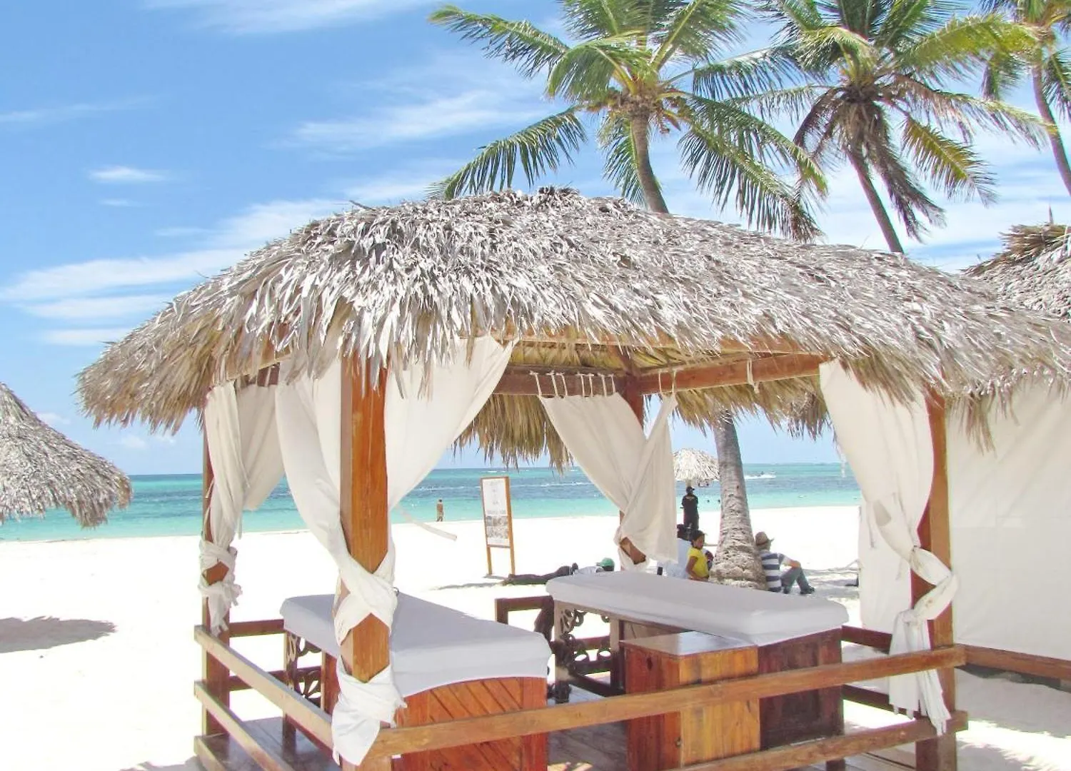 Grand Caribe Suites Playa Los Corales Punta Cana Hotel