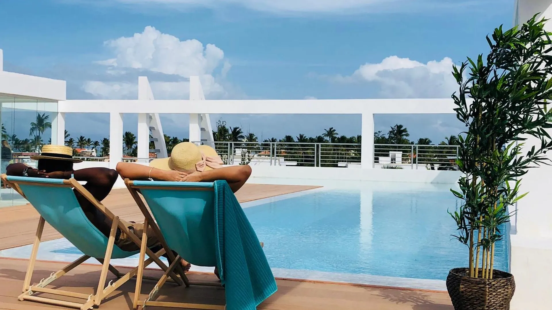 Grand Caribe Suites Playa Los Corales Punta Cana Hotel