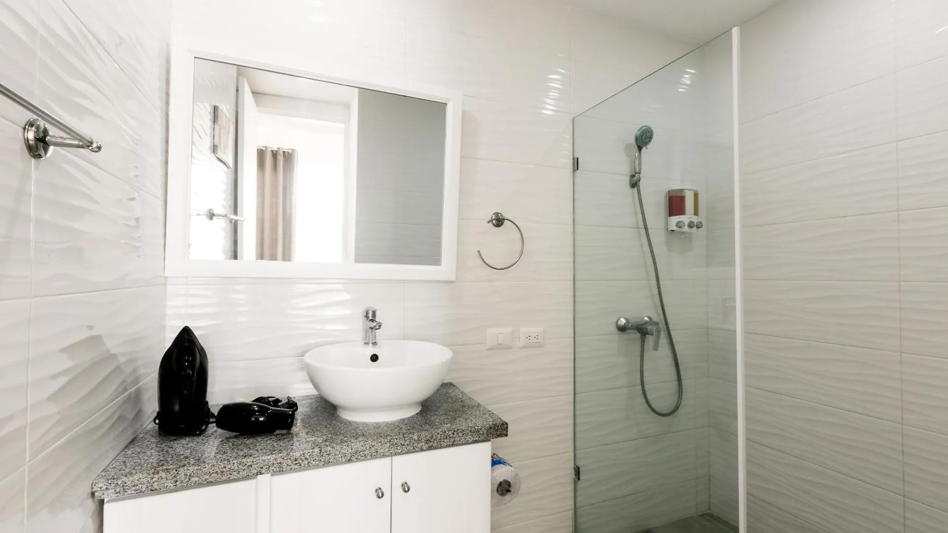 Grand Caribe Suites Playa Los Corales Punta Cana 5*,